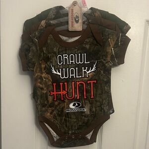 Mossy Oak Camouflage Infant Bodysuit with Brown Trim